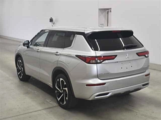 Заказать MITSUBISHI OUTLANDER PHEV