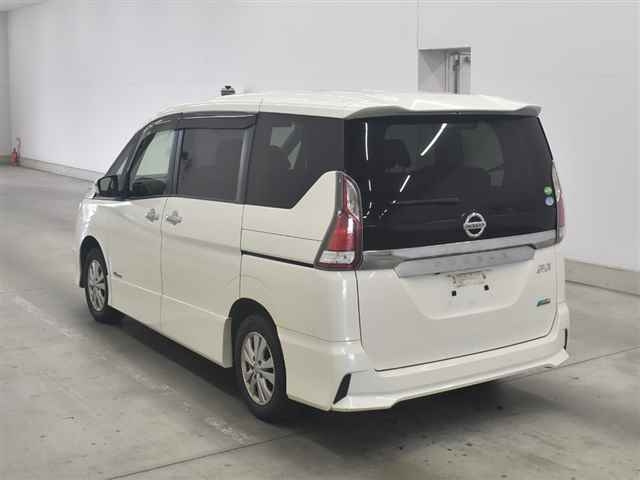 NISSAN SERENA 2017