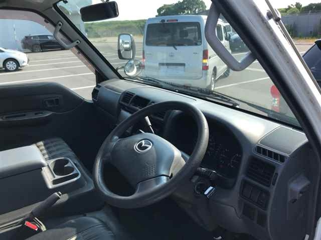 MAZDA BONGO 2017