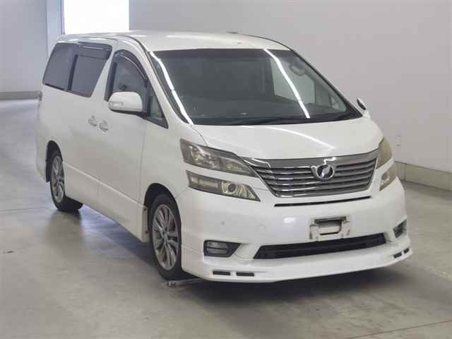 TOYOTA VELLFIRE 2010