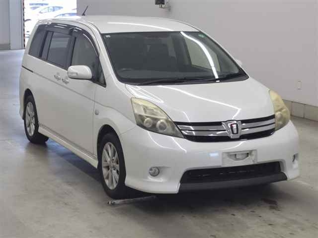 TOYOTA ISIS 2012