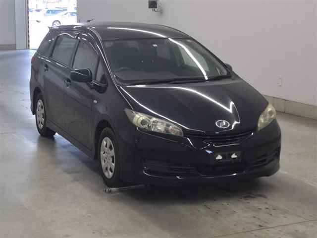 TOYOTA WISH 2012