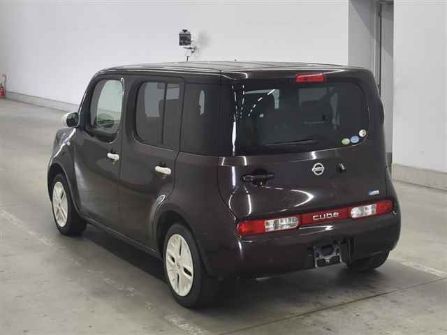 NISSAN CUBE 2011