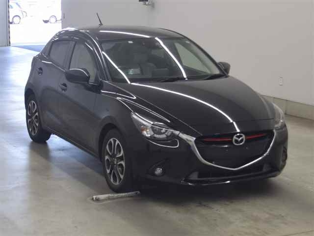 MAZDA DEMIO 2015