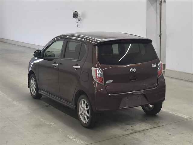 DAIHATSU MIRA E S 2012