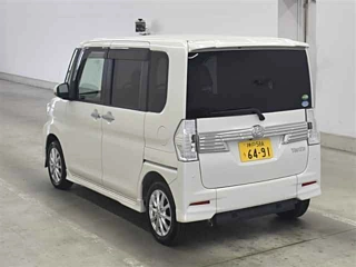DAIHATSU TANTO 2018