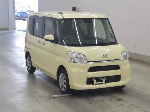 DAIHATSU TANTO 2018