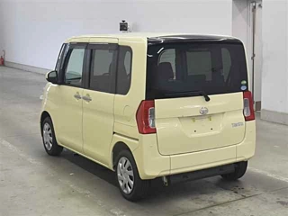 DAIHATSU TANTO 2018
