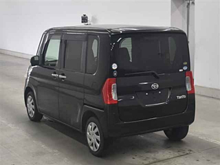 DAIHATSU TANTO 2016