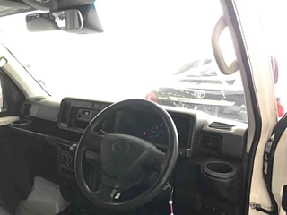 DAIHATSU HIJET VAN 2018