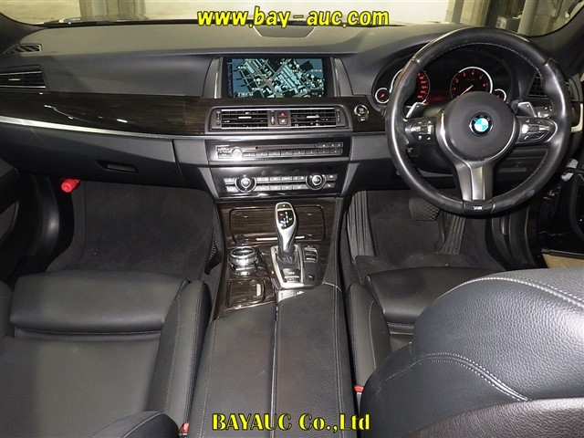 BMW 5 SERIES 2013