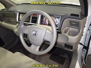 HONDA LIFE 2011