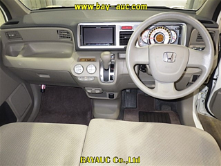 HONDA LIFE 2011