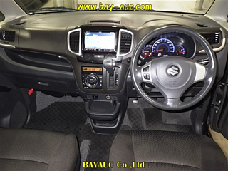 SUZUKI SOLIO 2011