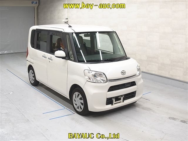 DAIHATSU TANTO 2014