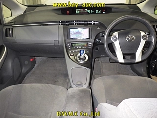 TOYOTA PRIUS 2011