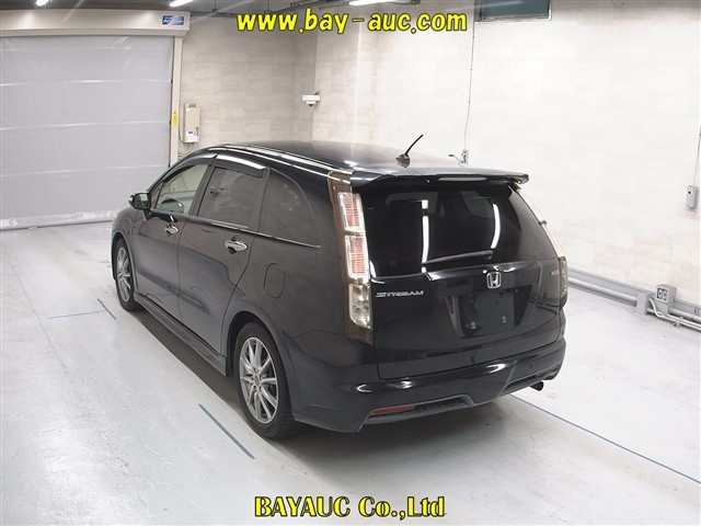 HONDA STREAM 2012