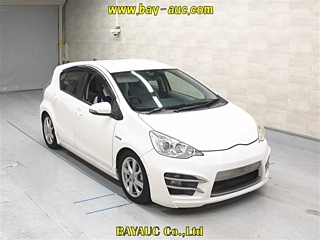 TOYOTA AQUA 2014