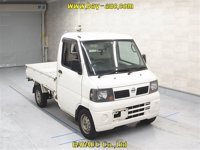 NISSAN CLIPPER TRUCK 2009
