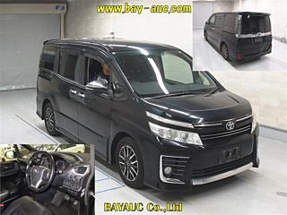 TOYOTA VOXY 2014