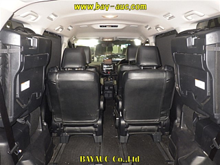 TOYOTA VOXY 2014