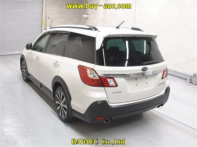 SUBARU EXIGA 2017