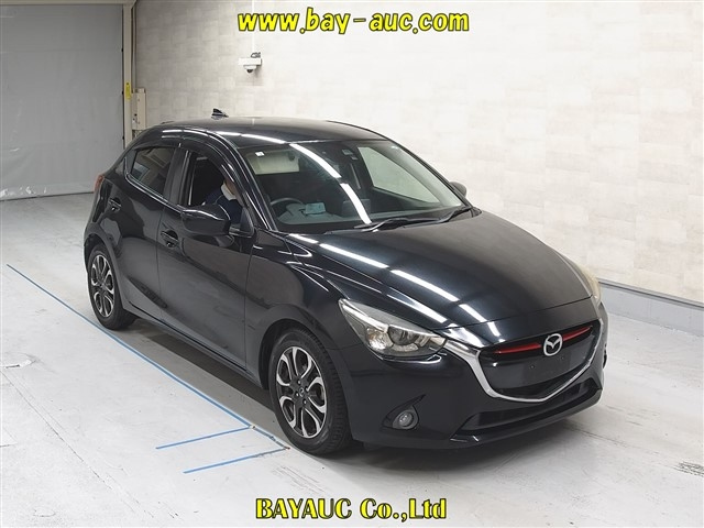 MAZDA DEMIO 2016