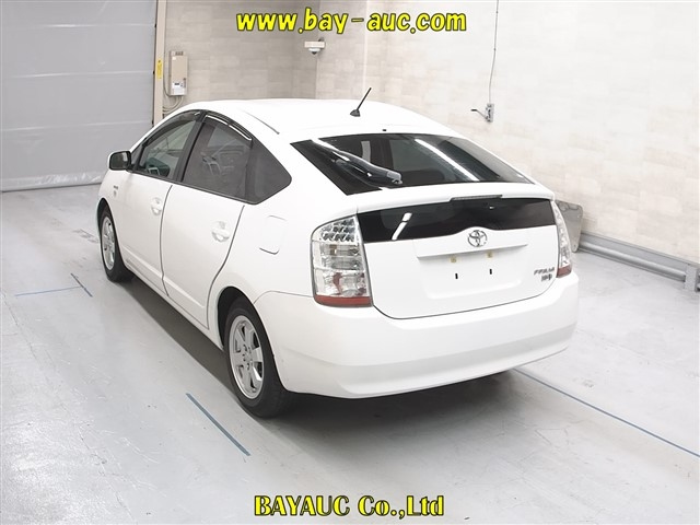 TOYOTA PRIUS 2012