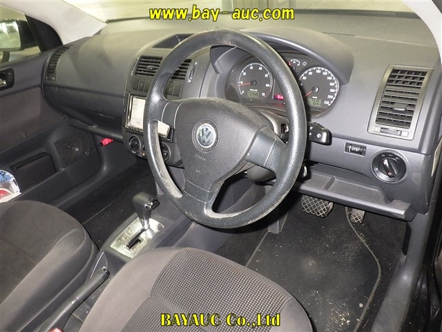 VOLKSWAGEN POLO 2008