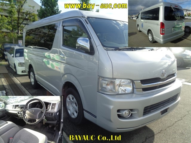TOYOTA HIACE 2009