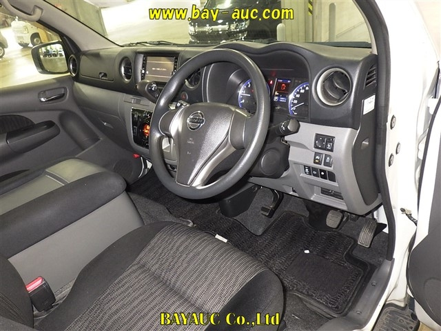NISSAN CARAVAN VAN 2019