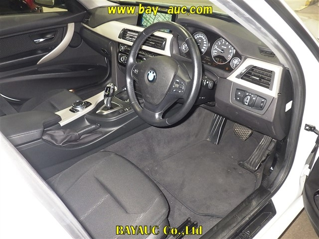 BMW 3 SERIES 2016