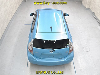 TOYOTA AQUA 2013