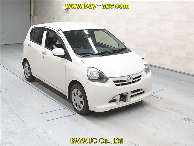 DAIHATSU MIRA E S 2012