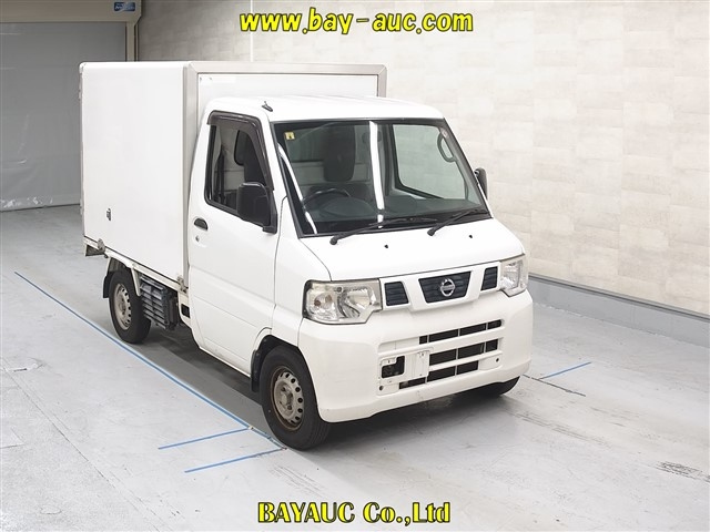 NISSAN CLIPPER TRUCK 2012