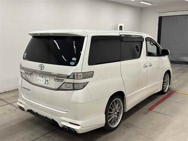 TOYOTA VELLFIRE 2012