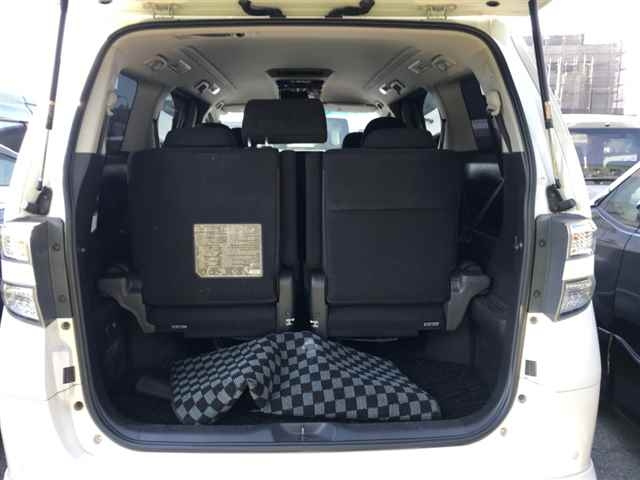 TOYOTA VELLFIRE 2012