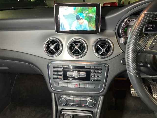 MERCEDES BENZ CLA CLASS 2015