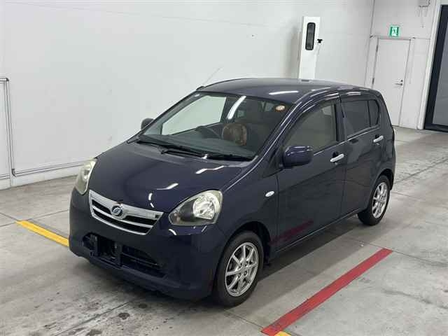DAIHATSU MIRA E S 2013