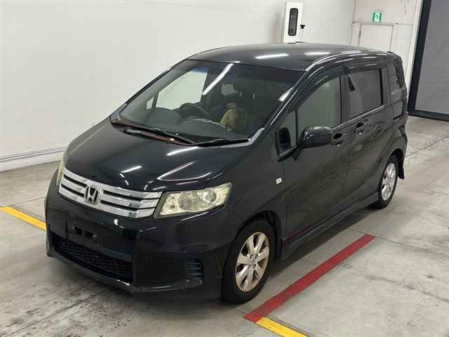 HONDA FREED 2010