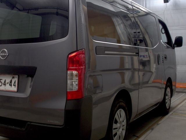 NISSAN CARAVAN VAN 2022