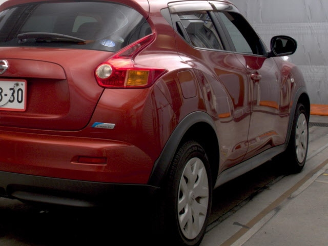 NISSAN JUKE 2010