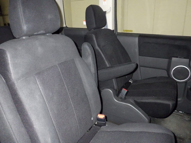 MITSUBISHI DELICA D5 2013