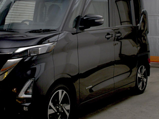 NISSAN ROOX 2022