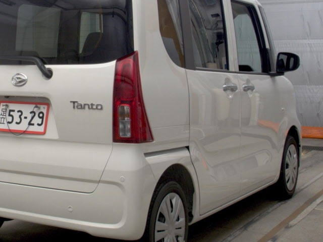 DAIHATSU TANTO 2025