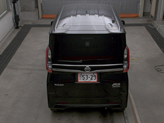 NISSAN ROOX 2022