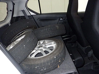 DAIHATSU MIRA E S 2020