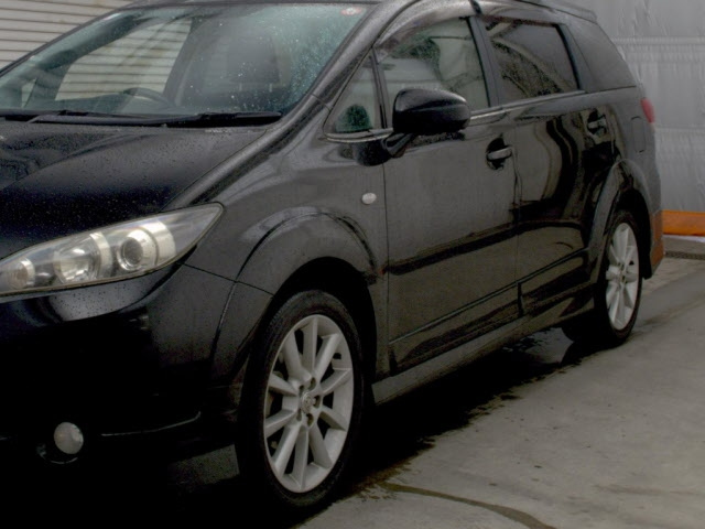 TOYOTA WISH 2010