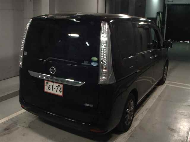NISSAN SERENA 2013