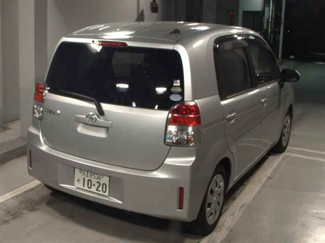 TOYOTA SPADE 2017